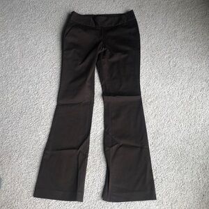 NWOT INC INTERNATIONAL BROWN PANTS